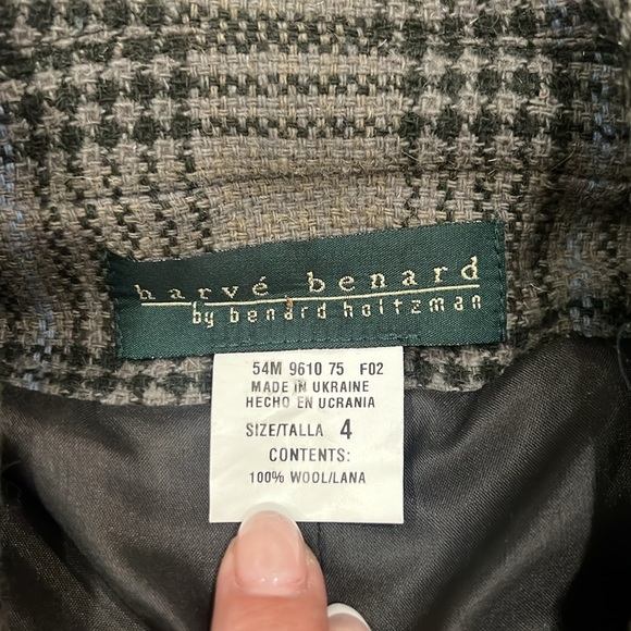 Harvé Benard skirt set, like new - Picture 3 of 9